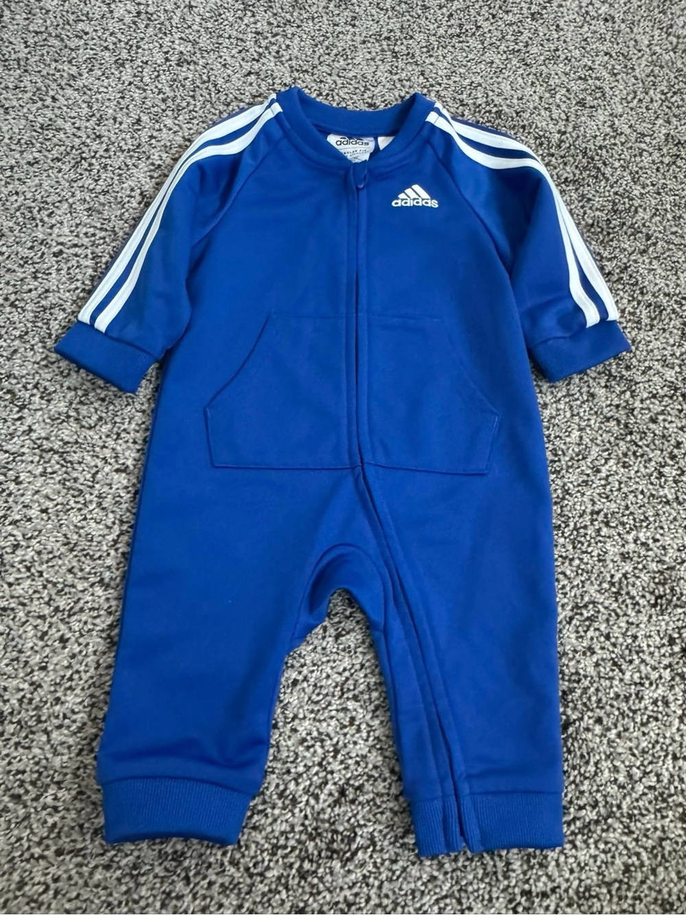 Adidas size 3M